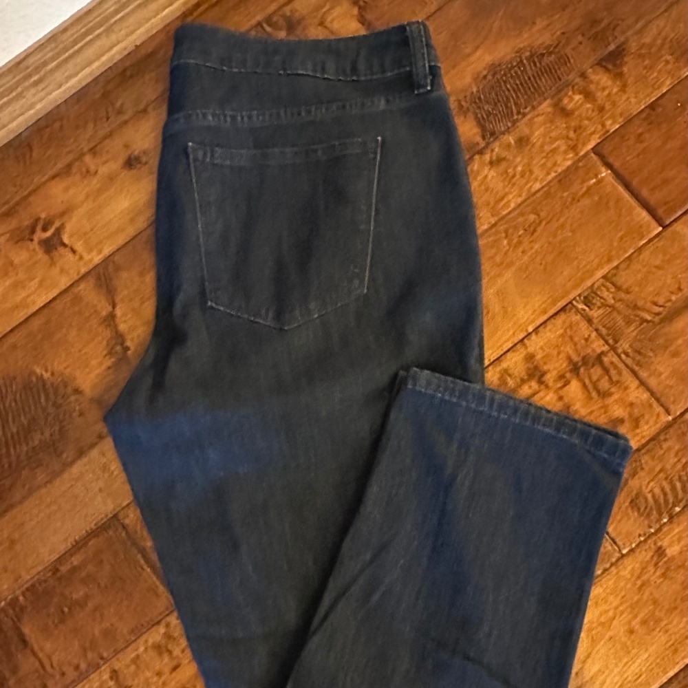 Women's Sonoma Slim Straight Blue Jeans.  Size 16S